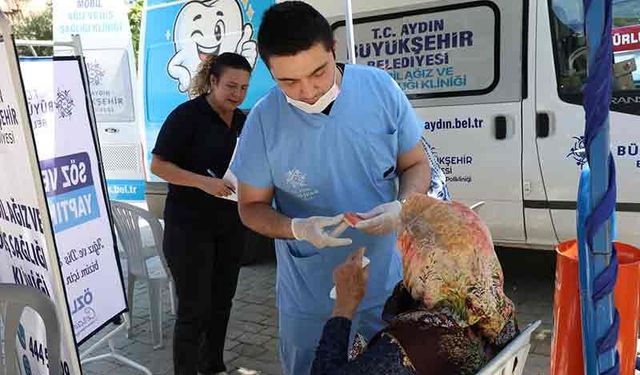 Mobil diş klinikleri üç ilçede vatandaşlarla buluştu