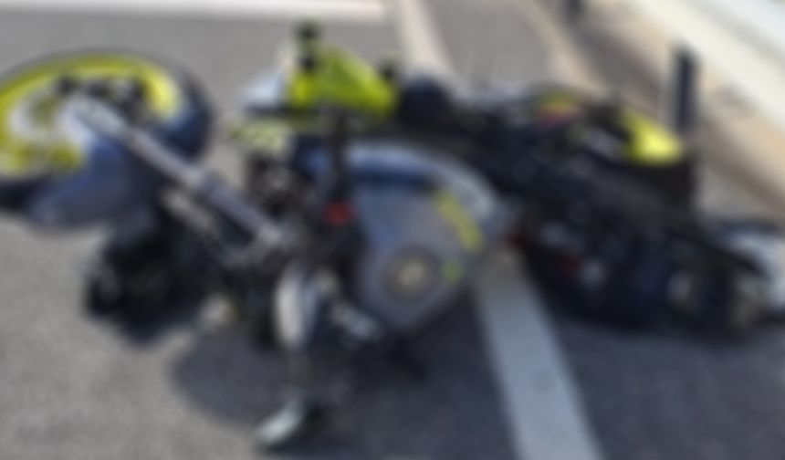 Aydın'da motosiklet orta refüje çarptı : 1 yaralı