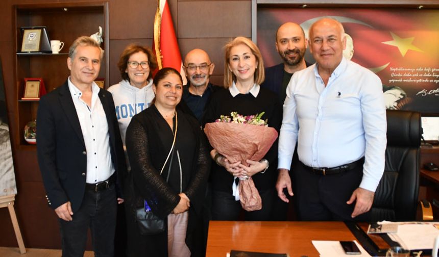 Alexandra Gravas atalarının izlerini Söke’de buldu
