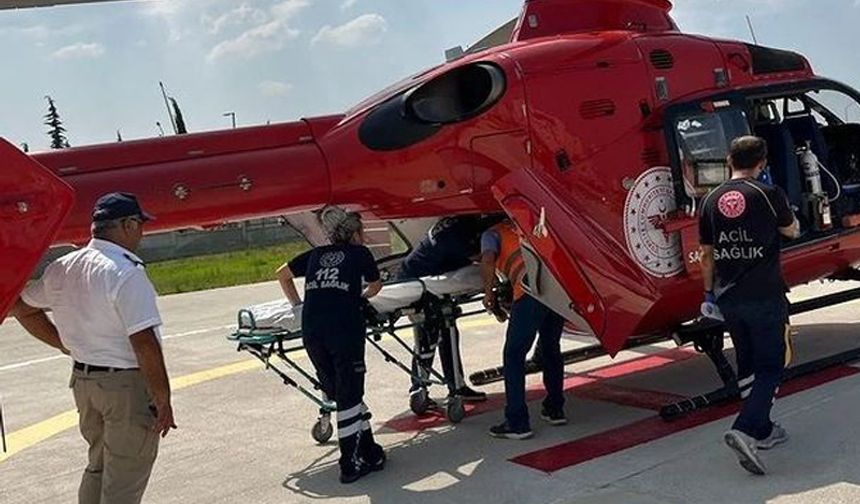 Ambulans helikopter boğulma tehlikesi geçiren genç için havalandı