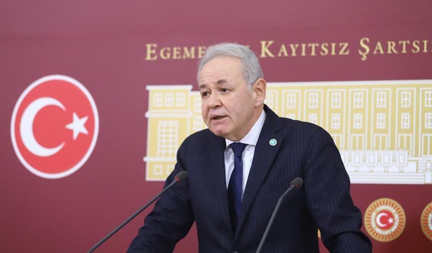 Aydın Adnan Sezgin İYİ Parti’den istifa etti