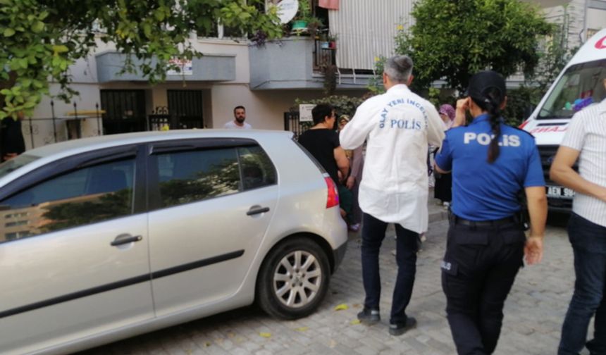 Aydın’da bir kişi kendini balkon demirine astı