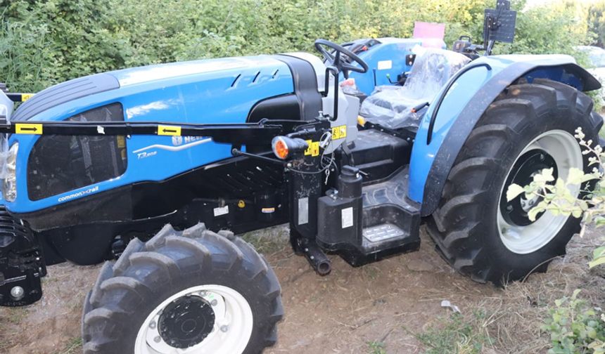 Aydın'da  çalınan traktör incir bahçesinde bulundu