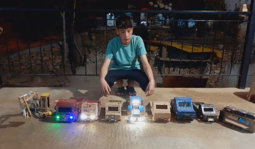 Aydın’da 14 yaşındaki mucit robotik araç maketleri tasarlıyor