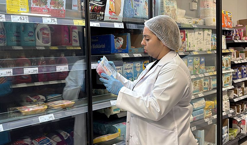 Kuşadası’nda zincir marketlere sıkı denetim
