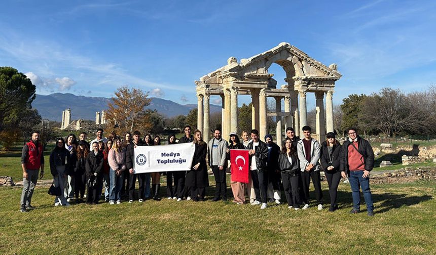 Gençler, 'Dünya Mirası' Afrodisias’ı gezdi
