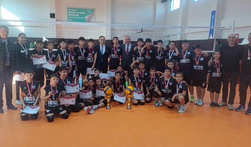 Aydın'da Yıldız Erkekler Voleybol Müsabakaları tamamlandı
