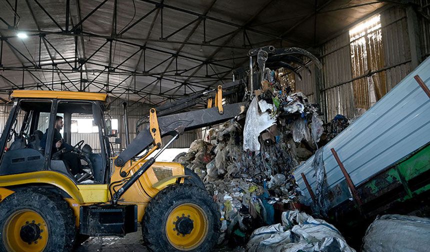 Kuşadası Belediyesi Geleceği “Geri dönüşümle” korudu