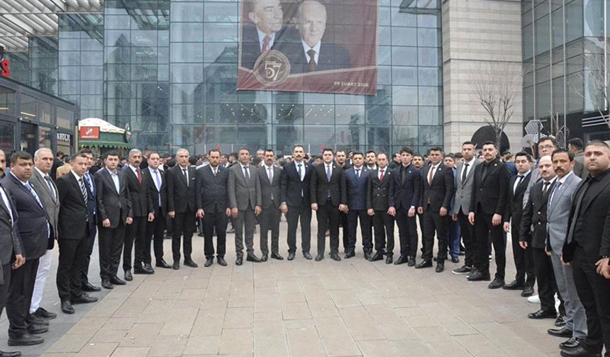 Ülkü Ocakları Aydın’dan gövde gösterisi