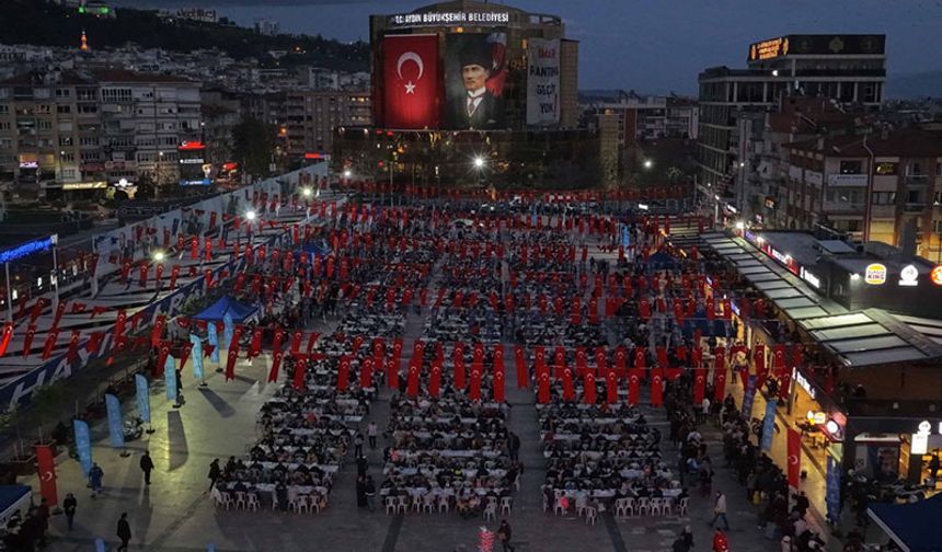 Binlerce Aydınlı, Büyükşehir'in sofralarında buluştu