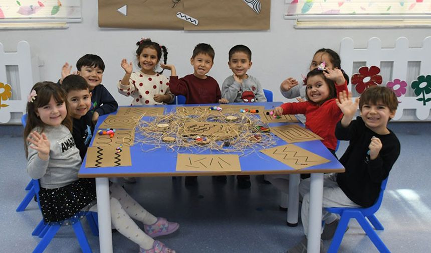 Kuşadası Belediyesi çocuk gelişim merkezi geleceğe umut oluyor