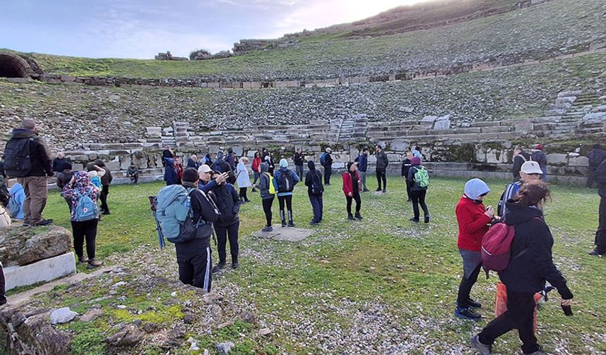 Büyükşehir, Aydınlıları Alabanda’da kültür gezisi ile buluşturdu