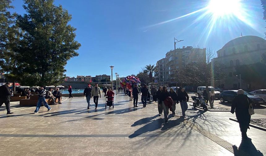 Aydın’da güneş yüzünü gösterdi