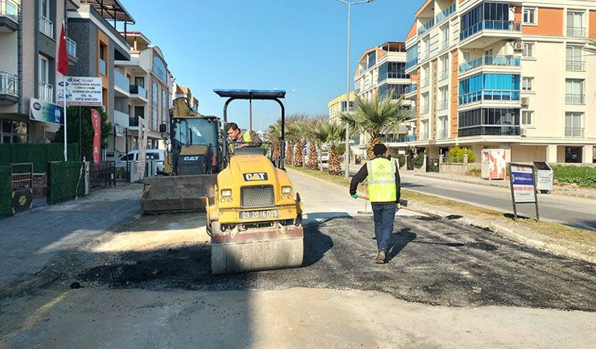 Büyükşehir Belediyesi’nden  17 ilçede eş zamanlı yol çalışması