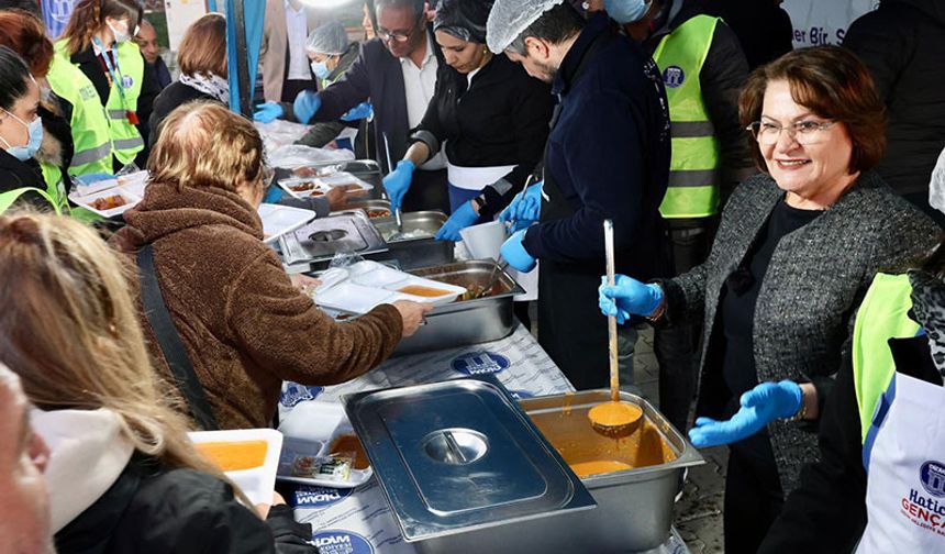 Didim Belediyesi’nden Akbük’te ramazan iftarı