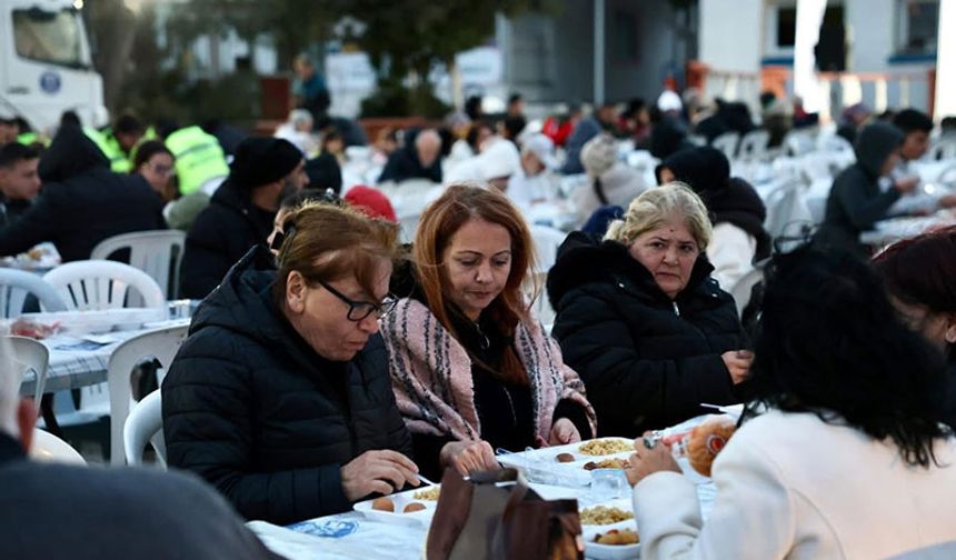 Didim Belediyesi’nden Fevzipaşa’da dayanışma sofrası