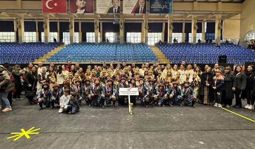 Minik efeler birincilik için yarıştı