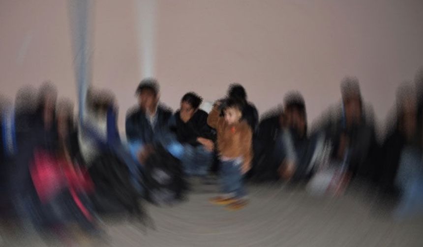 Didim'de 23 düzensiz göçmen yakalandı