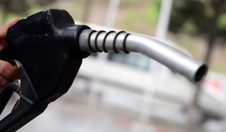 Yenisine alışmadan, akaryakıta bir zam daha