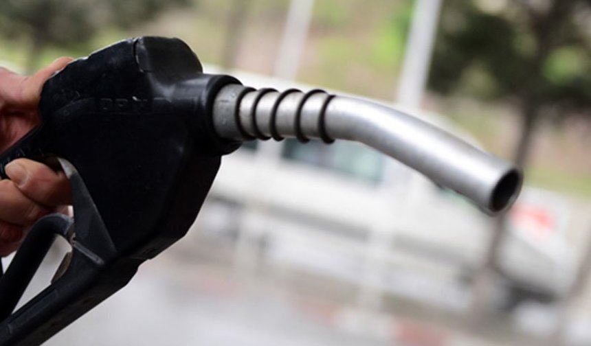Benzin ve motorine indirim geldi