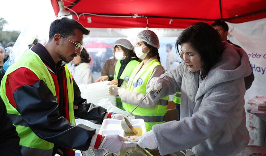 Akköylüler, Didim Belediyesi’nin iftar sofrasında  buluştu