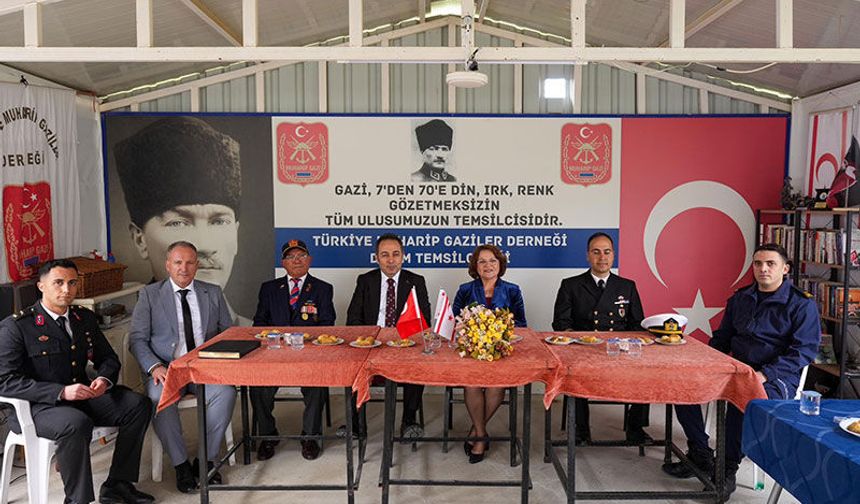 Didim protokolü bayramlaştı