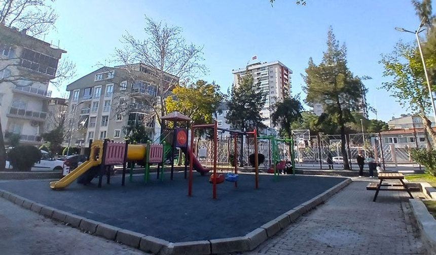 Efeler’in parkları yenileniyor