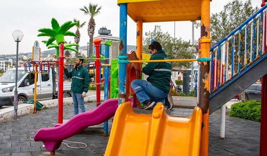 Kuşadası’nda çocuk parkları bahara hazırlanıyor