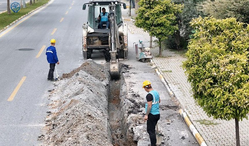 Büyükşehir’den  Kuşadası’na altyapı yatırımı