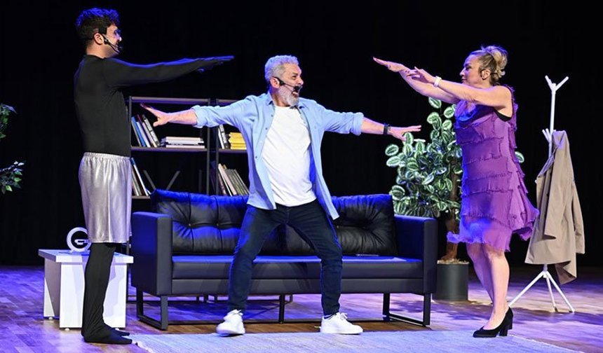 Didim ve Nazilli’de vatandaşlar tiyatroyla buluştu