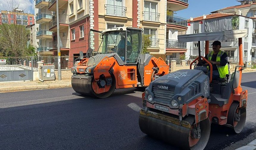Başkan Çerçioğlu’ndan Efeler’de yol yenileme çalışması