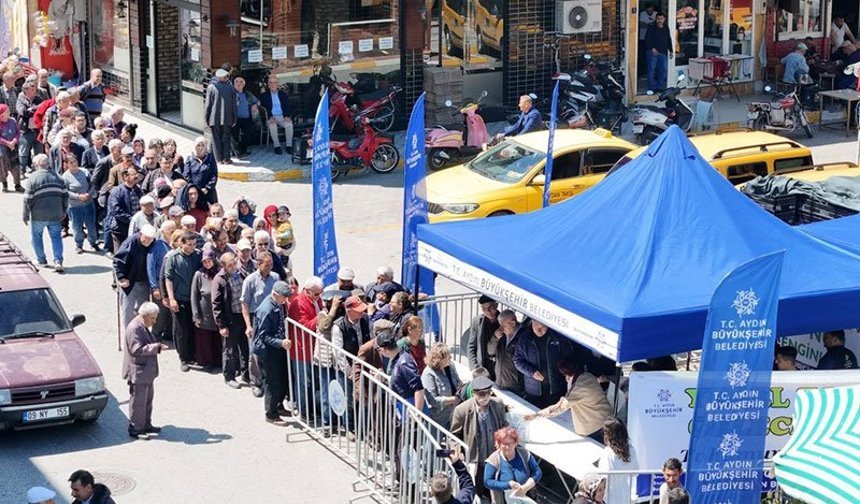 Ata tohumları Bozdoğan'da vatandaşlarla buluştu