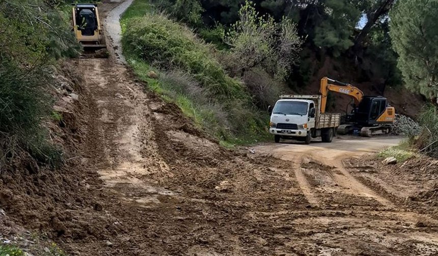 Efeler Belediyesi ulaşımdaki aksaklıkları ortadan kaldırıyor