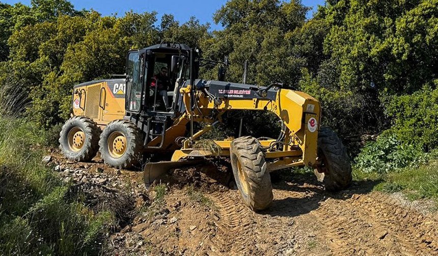 Efeler Belediyesi kapanan yolları ulaşıma açıyor