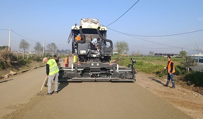 Aydın’ın tüm ilçelerinde yol yapım çalışmaları sürüyor
