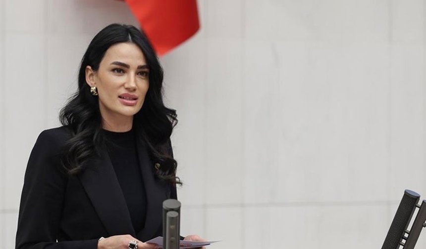 AK Partili Seda Sarıbaş’tan 23 Nisan mesajı