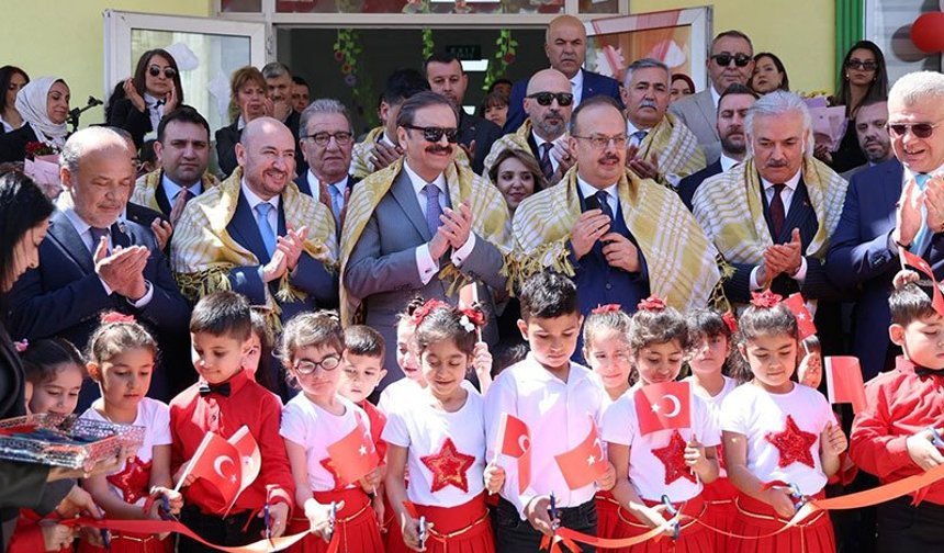 Hisarcıklıoğlu Söke’de Anaokulu açılışına katıldı