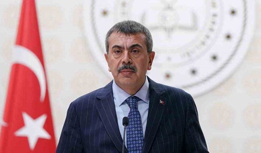 Bakanı Tekin, okullardaki yeni önlemleri açıkladı