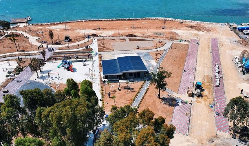 Mavişehir Atatürk Kültür ve Yaşam Alanı halkla buluşuyor
