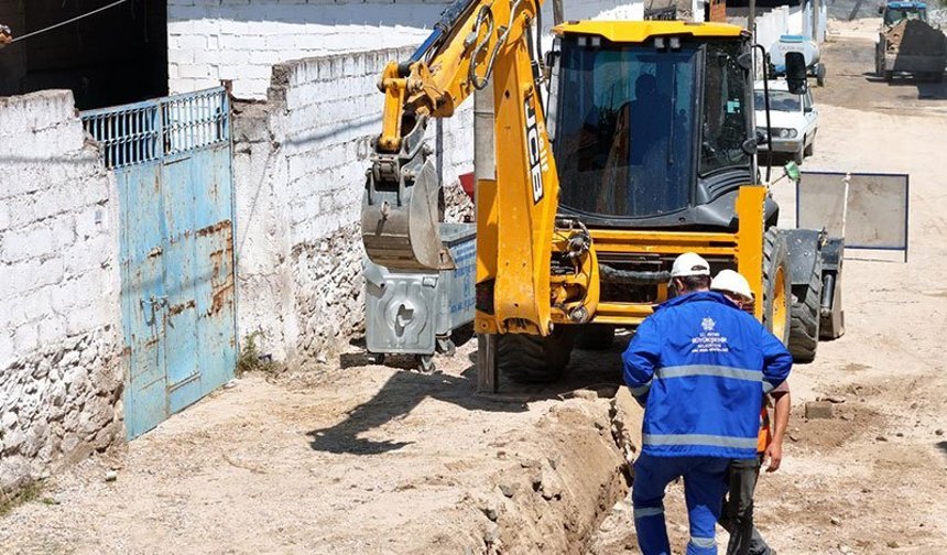 Büyükşehir Belediyesi’nden Koçarlı’da altyapı yatırımı