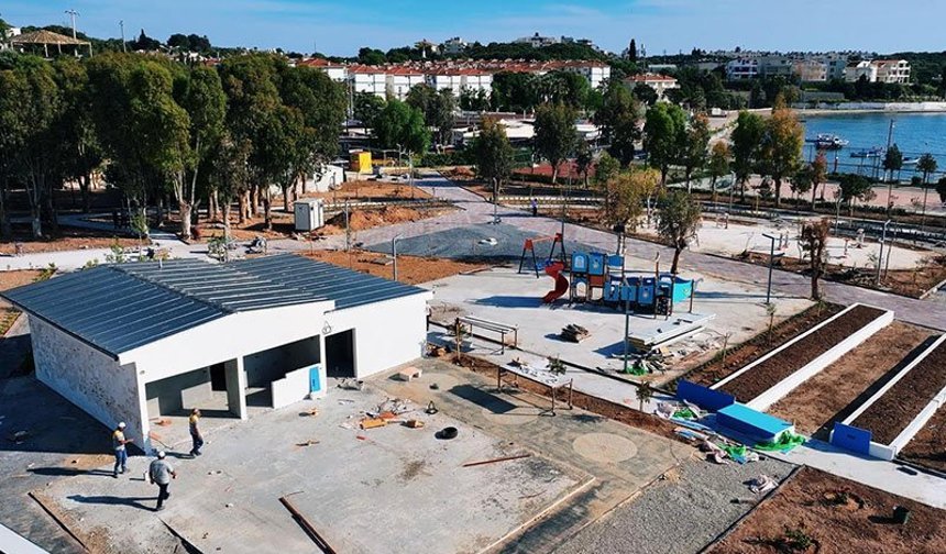 Mavişehir Atatürk Kültür ve Yaşam Alanı halkla buluşuyor