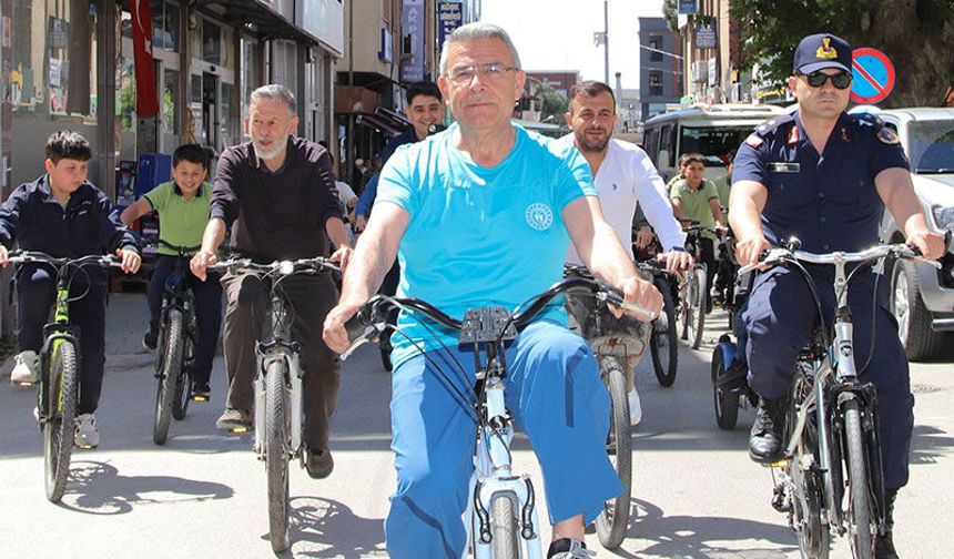 Köşk’te 19 Mayıs coşkusu pedal çevirerek kutlandı