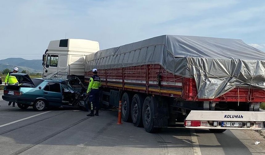 Aydın’da otomobil ile TIR çarpıştı