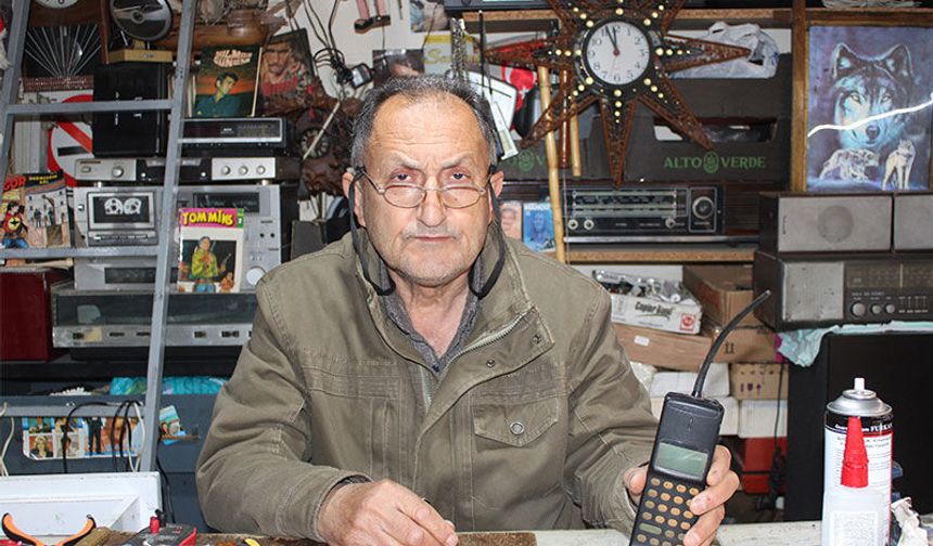 46 yıllık uydu telefon  yeniden çalıştı