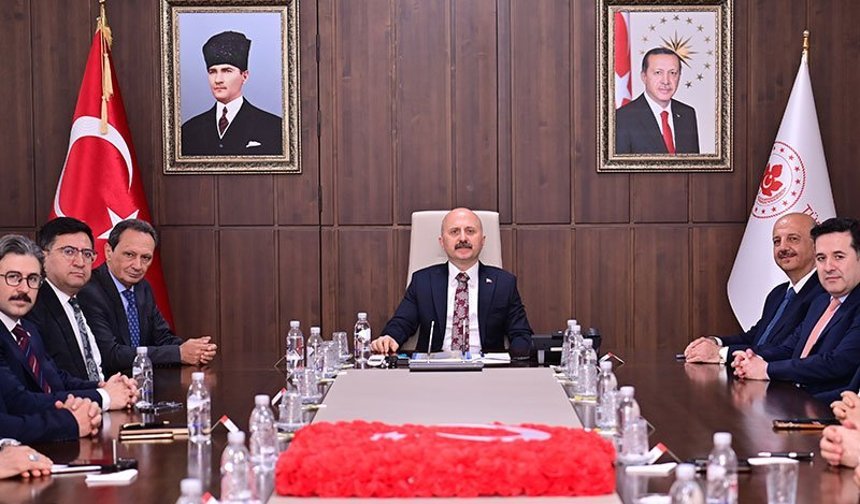 Vali Varol ilk toplantısını gerçekleştirdi