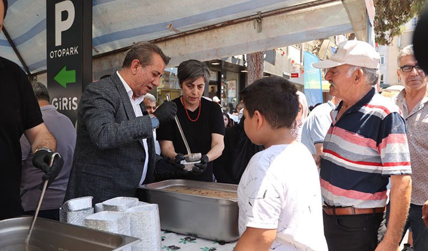 Efeler'den 3 bin kişilik aşure hayrı