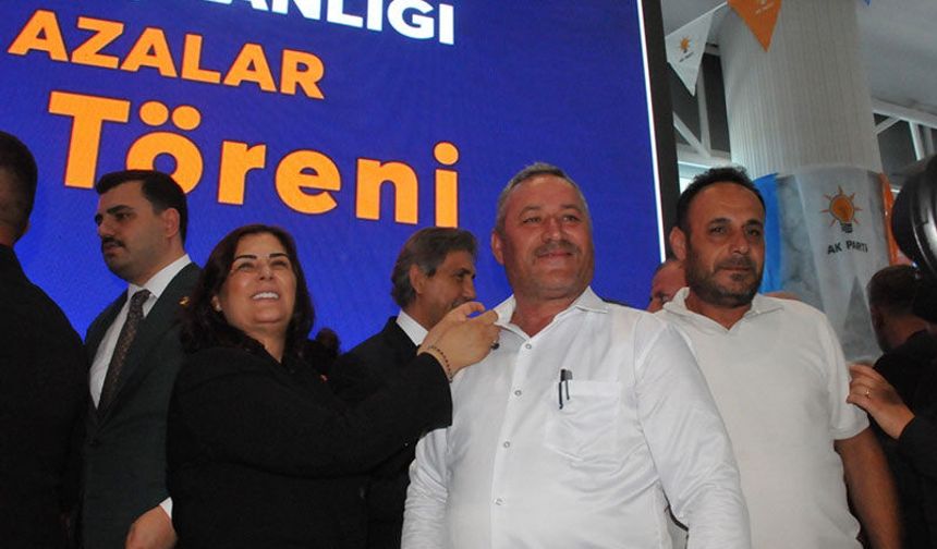 Aydın’da bin 10 muhtar ve aza AK Parti’ye katıldı