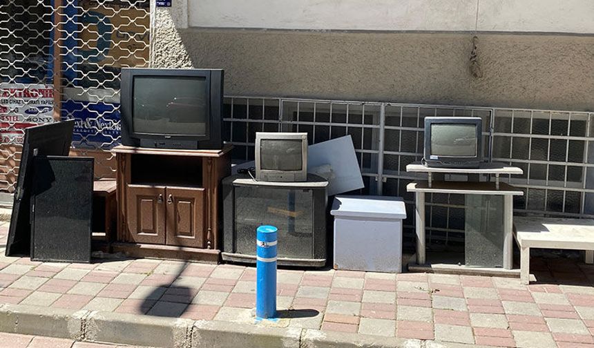 Tüplü televizyonlar nostalji oldu