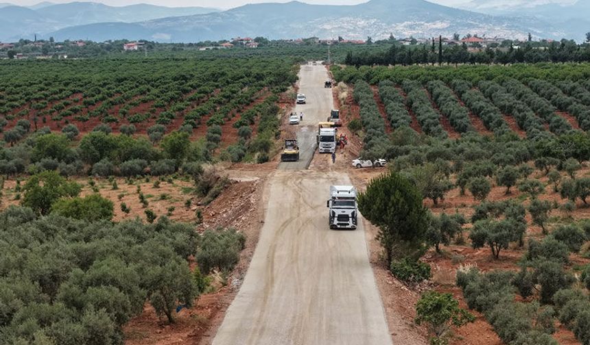 Büyükşehir’den Karacasu’ya ulaşım yatırımı