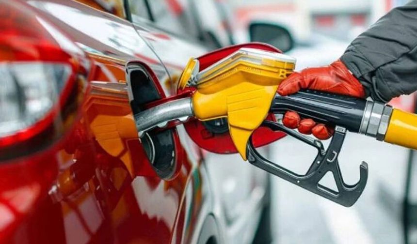 Benzine zam geldi